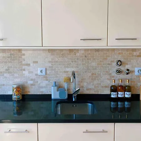 Old Town Rooftops With Sea Views * Κασκαΐς