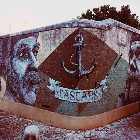 Old Town Rooftops With Sea Views Κασκαΐς