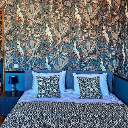 Old Town Rooftops With Sea Views Διαμέρισμα