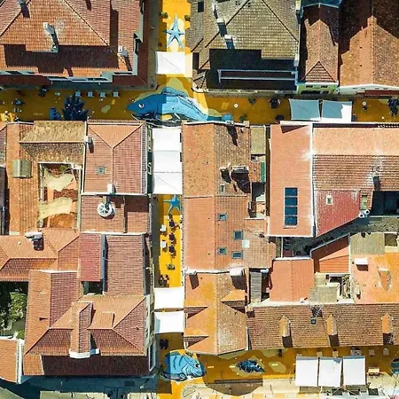 Old Town Rooftops With Sea Views *